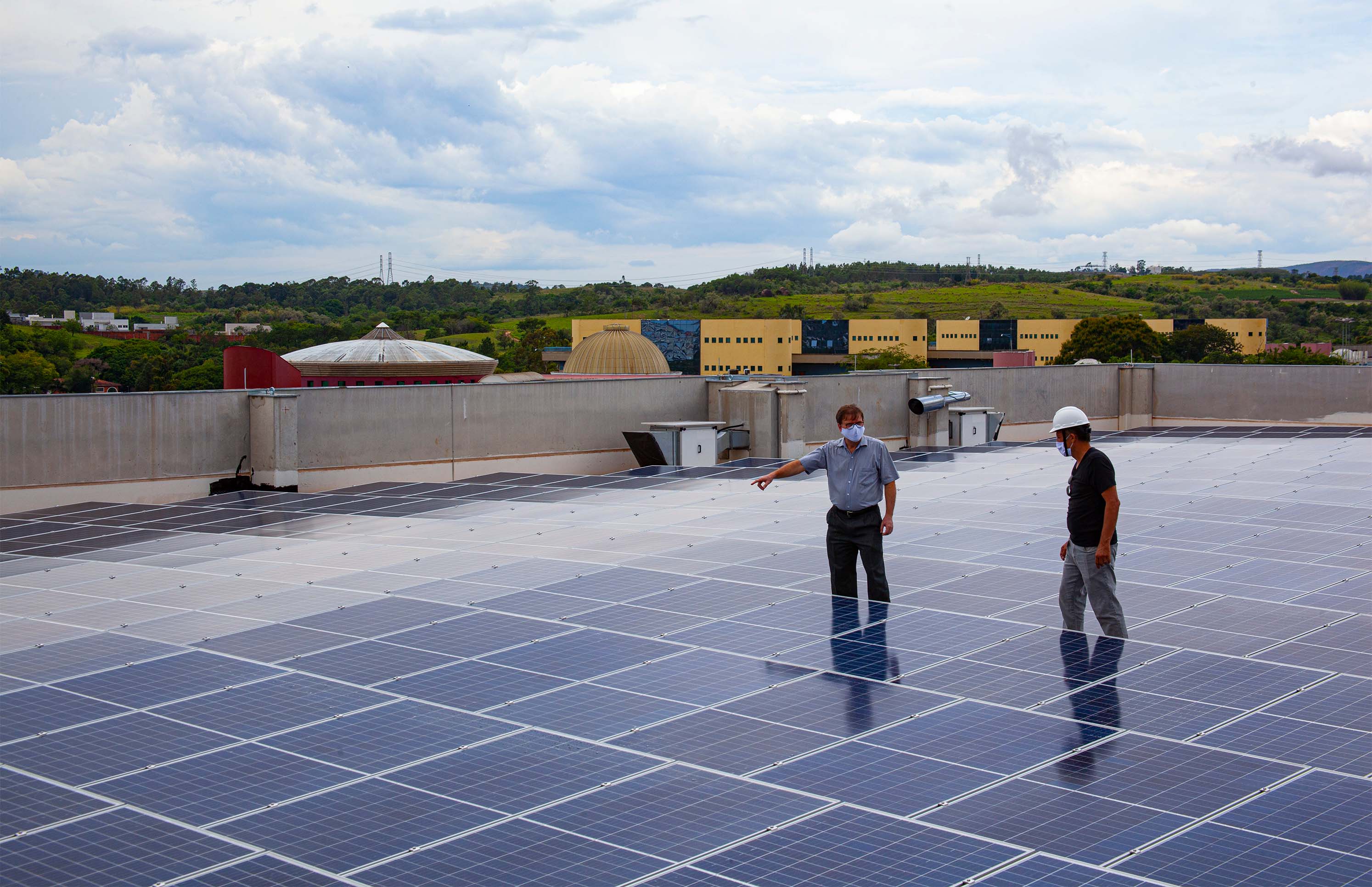 Uniso e enel x apresentam parceria na implantação de novas placas de energia solar na Universidade