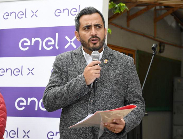 Christopher White, Alcalde de San Bernardo