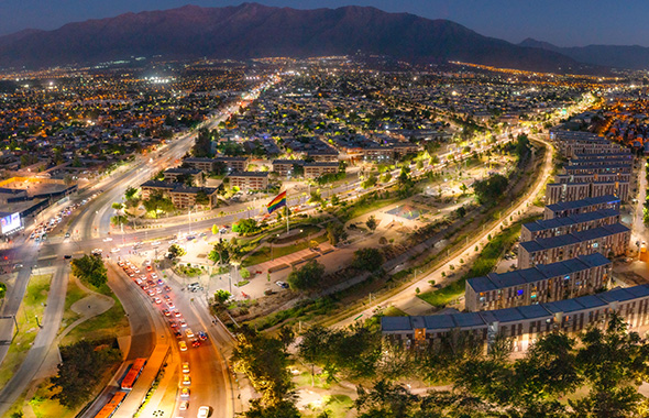 Nueva electroestación de Enel X - Autoridades