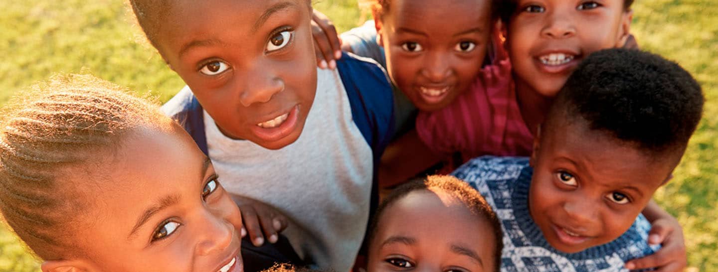 niños de comunidad afrodecendiente, donaciones, donar a traves de la factura de energia, enel x colombia