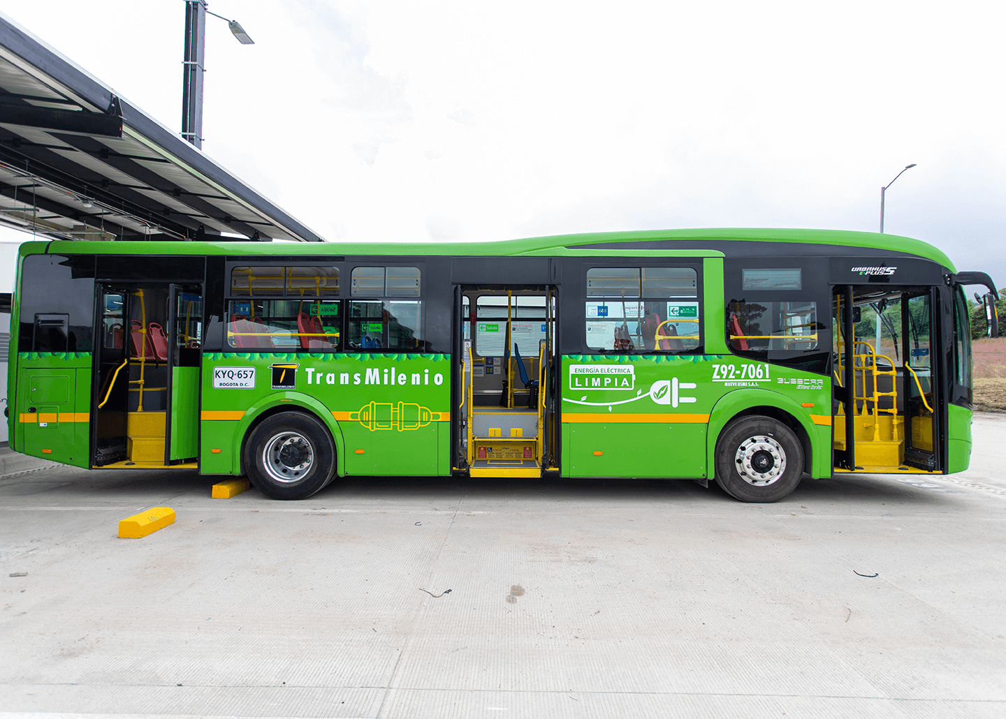 buses eléctricos en Bogotá como parte del proyecto de movilidad sostenible.