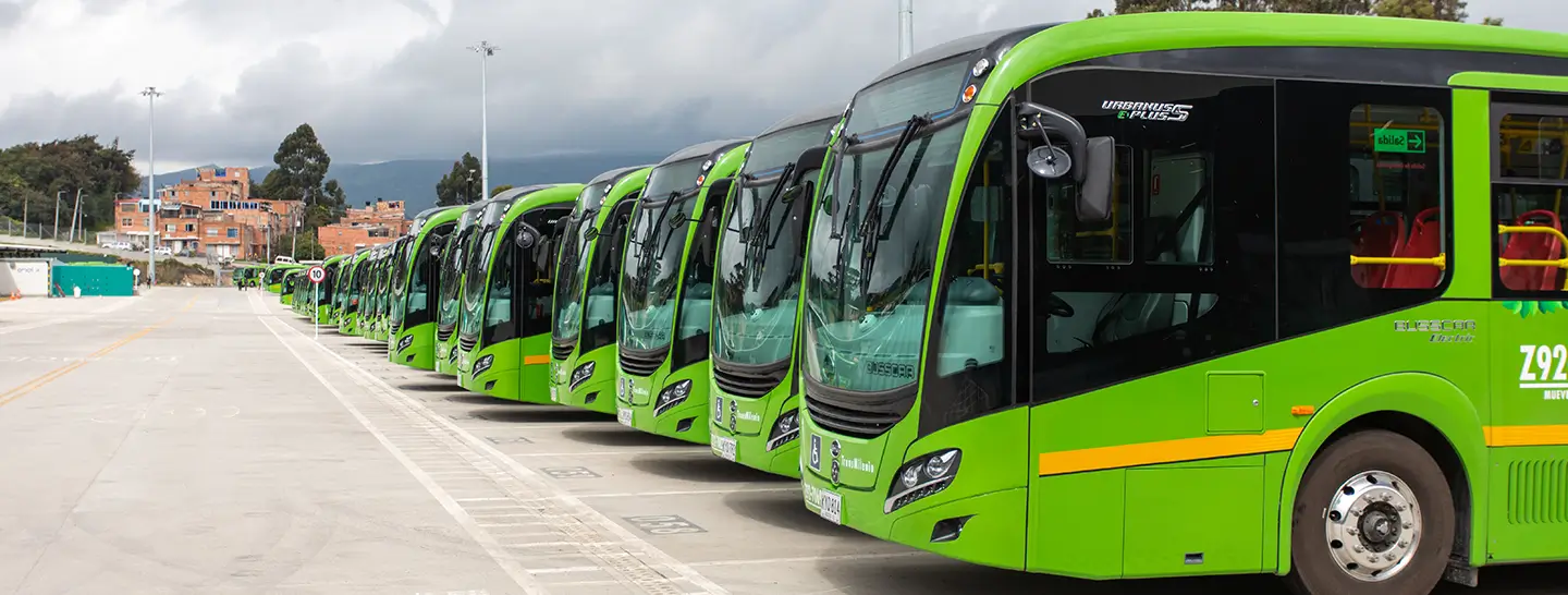 Buses cero emisiones en Bogotá, que hacen parte de los avances del transporte público en América Latina.