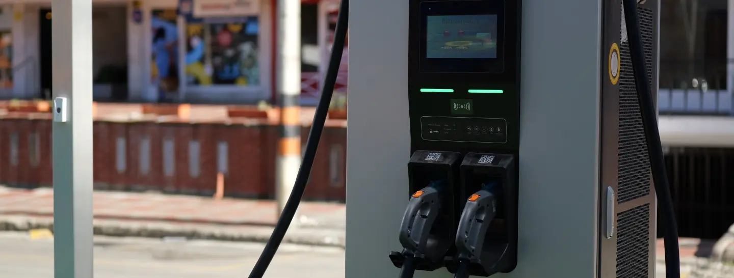 Cargadores eléctricos Enel X