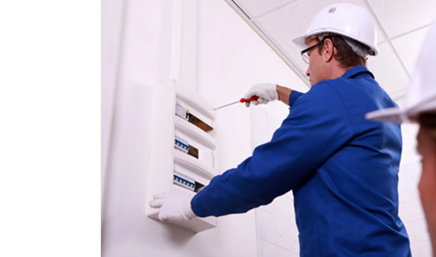 Información adecuaciones eléctricas Enel X