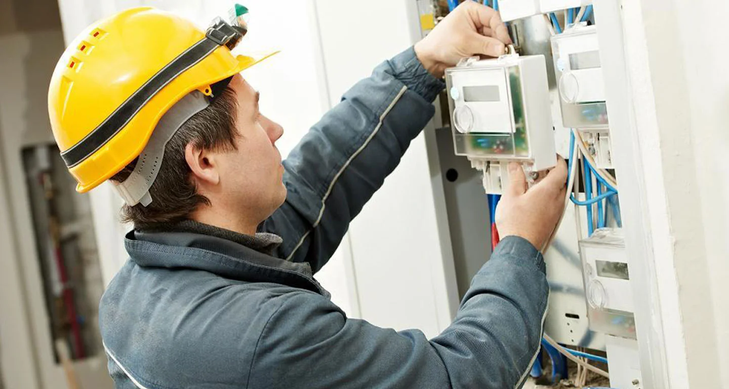 Medidor de energía reactiva Enel X