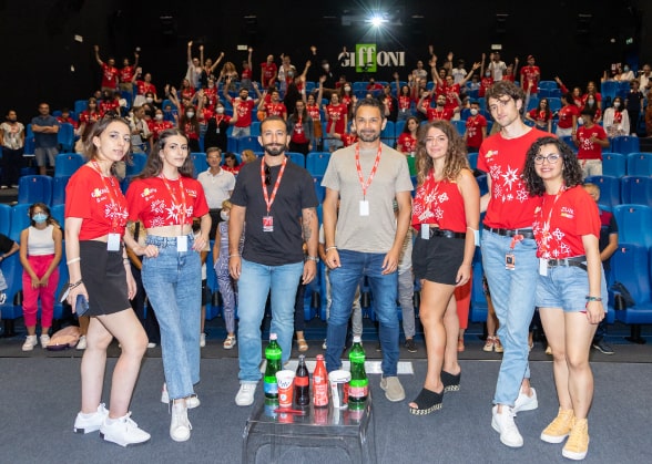 gruppo di persone sul palco