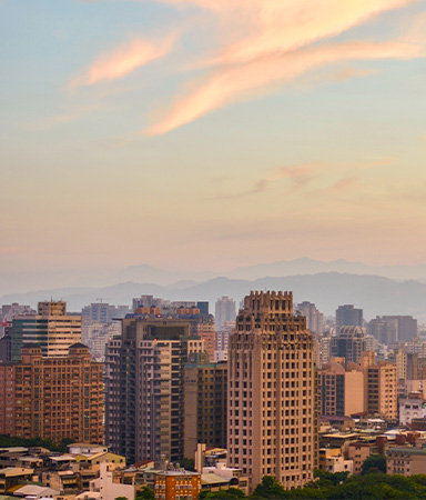 Morning shot of Taipei, photo by Adli Wahid on Unsplash.
